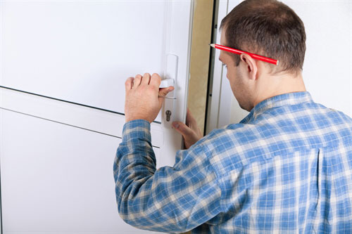 How To Repair A Door Hinge?
